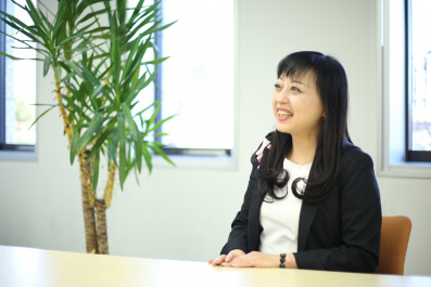 小田 由美子